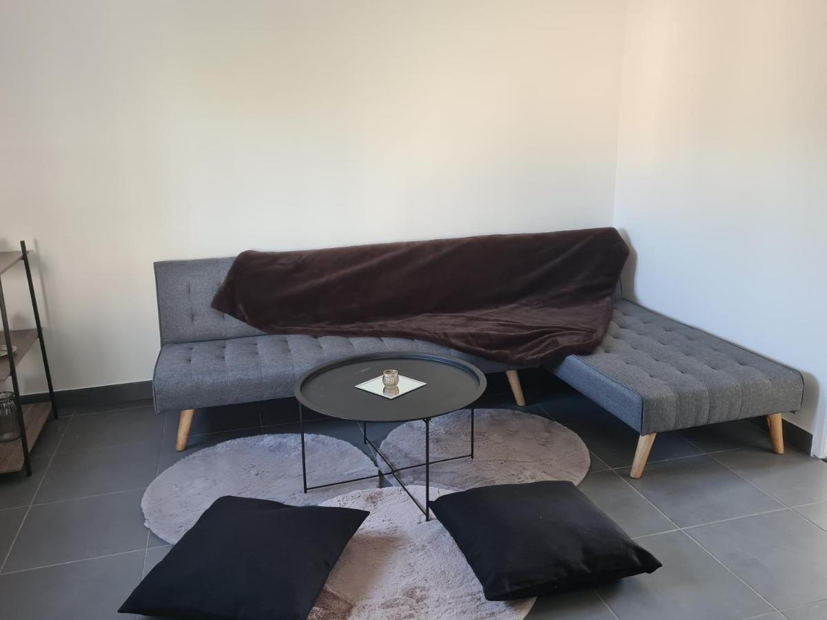 Jolie F1 Neuf Et Fonctionnel Apartment Argenteuil Exterior photo